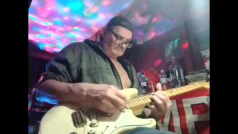 Snapshot of notflamingfart chatting on 12-17-25, 03:12 notflamingfart online show from 12-17-25, 03:12