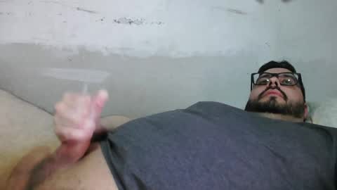 Snapshot of notrak12 chatting on 04-17-26, 07:00 notrak12 online show from 04-17-26, 07:00