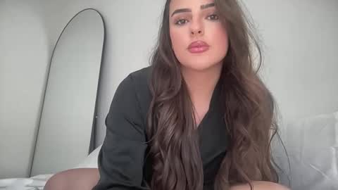 nellyxoxo online show from 02-04-26, 09:09