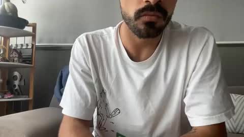 Snapshot of nov_scorpio chatting on 11-11-25, 10:37 nov_scorpio online show from 11-11-25, 10:37