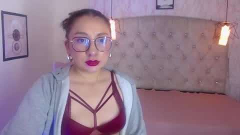 V A L E R Y  online show from 03-07-26, 12:02