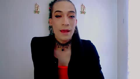 Snapshot of novanyx11 chatting on 12-18-25, 09:21 Nova... online show from 12-18-25, 09:21