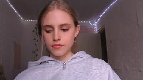 Mia Blake online show from 03-30-26, 12:06