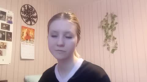 Sari  It is my first day  online show from 02-22-26, 02:37