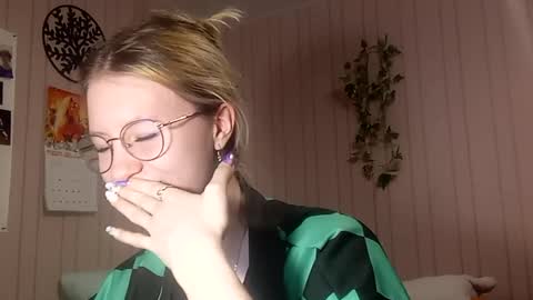 Sari  It is my first day  online show from 02-25-26, 03:10