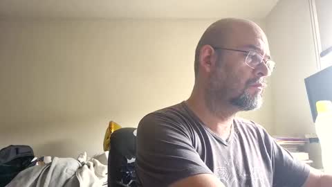 Snapshot of nuevoshowgranlattino chatting on 10-18-25, 01:45 nuevoshowgranlattino online show from 10-18-25, 01:45