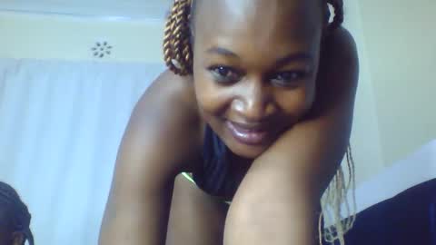 nutgal online show from 04-04-26, 11:40