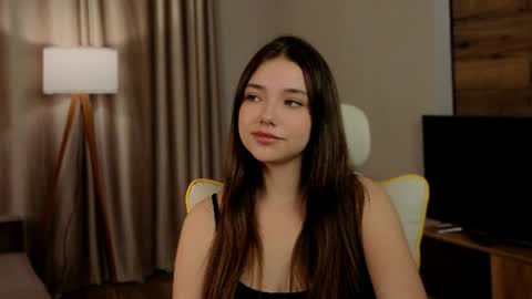 Rachel online show from 06-25-26, 07:40