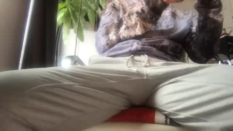 Snapshot of nycstraightmeat chatting on 02-06-25, 03:31 Eric online show from 02-06-25, 03:31