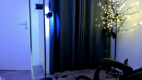 Steff online show from 04-20-26, 08:43