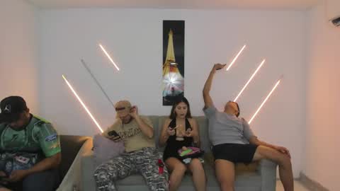 nympho_nathy_sophi online show from 02-06-26, 01:25