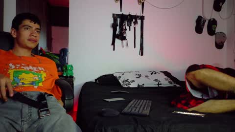 Snapshot of nymphobuddies chatting on 01-30-25, 04:37 David and Steven Independents online show from 01-30-25, 04:37