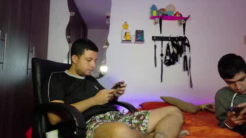 Snapshot of nymphobuddies chatting on 01-19-26, 12:36 David and Steven Independents online show from 01-19-26, 12:36