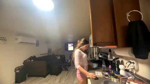 Snapshot of nymphomaticbaby chatting on 11-21-25, 03:27 nymphomaticbaby online show from 11-21-25, 03:27