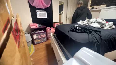 Snapshot of nymphomaticbaby chatting on 12-03-25, 01:35 nymphomaticbaby online show from 12-03-25, 01:35