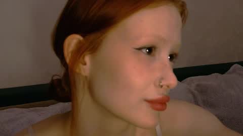 Snapshot of nyra_thira chatting on 05-08-26, 10:59 nyra_thira online show from 05-08-26, 10:59