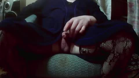 Snapshot of nyunyu1981 chatting on 02-14-26, 03:36 nyunyu1981 online show from 02-14-26, 03:36