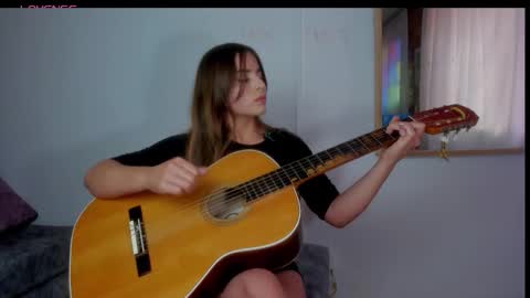 Laura nyu online show from 02-03-26, 08:58