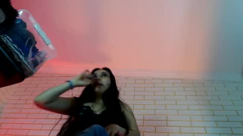 nyx1126 online show from 04-11-26, 11:47