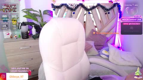 Alex   .    online show from 12-13-24, 08:30