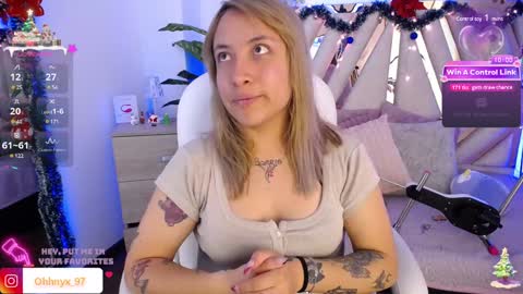 Alex   .    online show from 12-18-24, 04:31