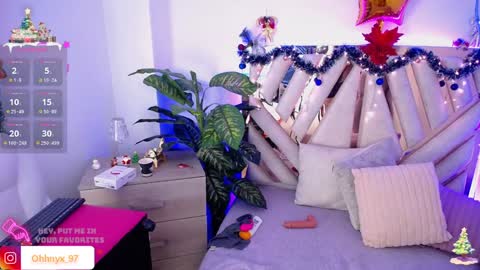 Alex   .    online show from 12-27-24, 10:12