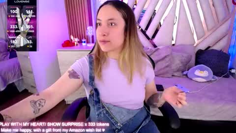 Alex   .    online show from 02-20-26, 02:19