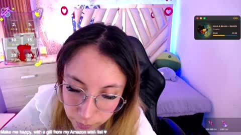 Alex   .    online show from 05-14-26, 01:34