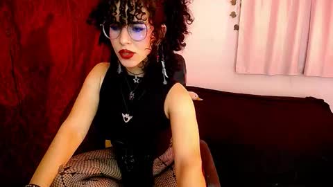 Nyxxei online show from 02-05-26, 10:58