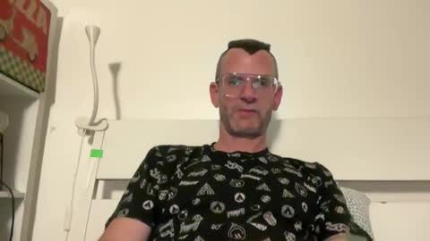 Jonathan Deep online show from 04-20-26, 09:16