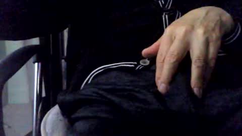 Snapshot of obahiro823844 chatting on 06-07-26, 09:35 obahiro823844 online show from 06-07-26, 09:35