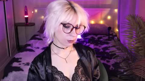 Moonlight online show from 03-01-26, 08:05