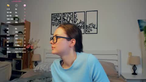 Elis online show from 03-09-26, 08:13