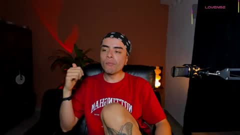 Snapshot of obzidyan chatting on 04-22-26, 02:58 Obzidyan online show from 04-22-26, 02:58