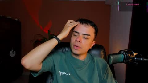 Snapshot of obzidyan chatting on 05-20-26, 02:40 Obzidyan online show from 05-20-26, 02:40