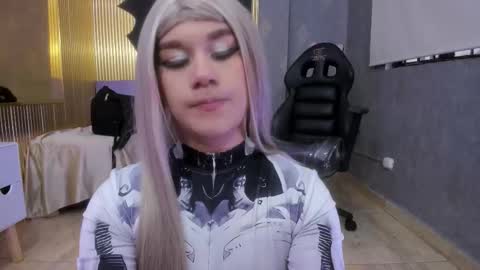 Snapshot of ocean_tay chatting on 11-15-25, 10:56 ocean_tay online show from 11-15-25, 10:56