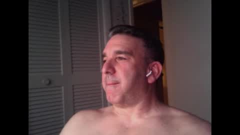 Snapshot of oceanmanx chatting on 02-11-26, 12:04 Ocean online show from 02-11-26, 12:04