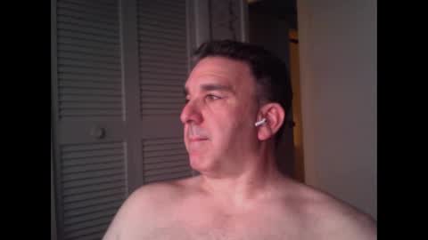 Snapshot of oceanmanx chatting on 03-02-26, 03:20 Ocean online show from 03-02-26, 03:20