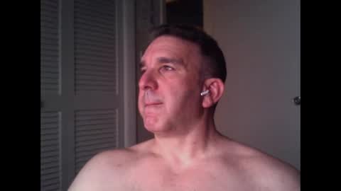 Snapshot of oceanmanx chatting on 06-02-26, 02:57 Ocean online show from 06-02-26, 02:57
