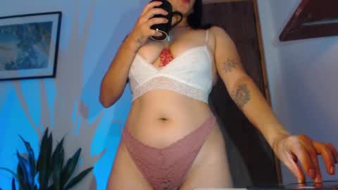 octavia blom online show from 07-12-26, 12:40