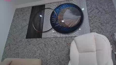 independent model online show from 02-24-26, 05:22