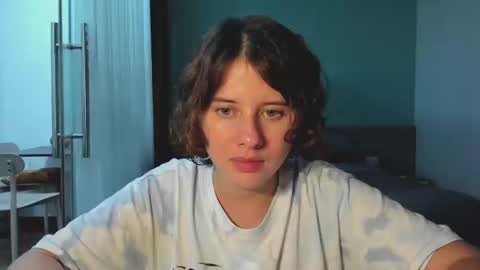 Evie online show from 12-10-24, 01:55