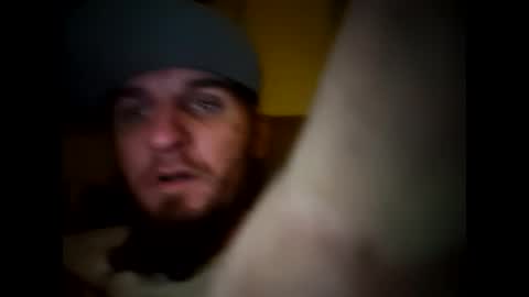 Snapshot of oddjuggla chatting on 11-19-25, 12:27 oddjuggla online show from 11-19-25, 12:27