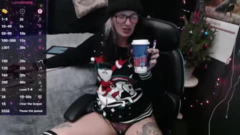 Oddy With A Body online show from 12-20-25, 07:26