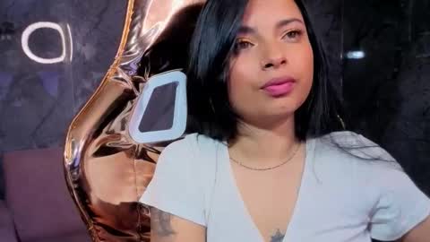 odette_b online show from 11-16-25, 03:23