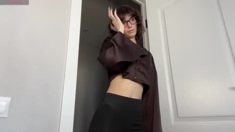 Thea online show from 03-08-26, 04:27