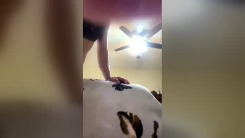 oekirmicijna online show from 03-27-26, 07:25