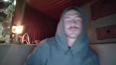 Snapshot of ofboatie chatting on 11-04-25, 08:52 Boatiie online show from 11-04-25, 08:52