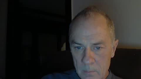 Snapshot of office_slr chatting on 12-27-24, 12:50 Officer online show from 12-27-24, 12:50