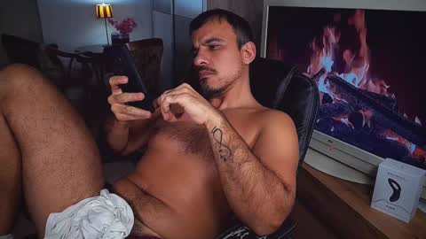 Snapshot of officeman7 chatting on 12-01-24, 07:47 officeman7 online show from 12-01-24, 07:47